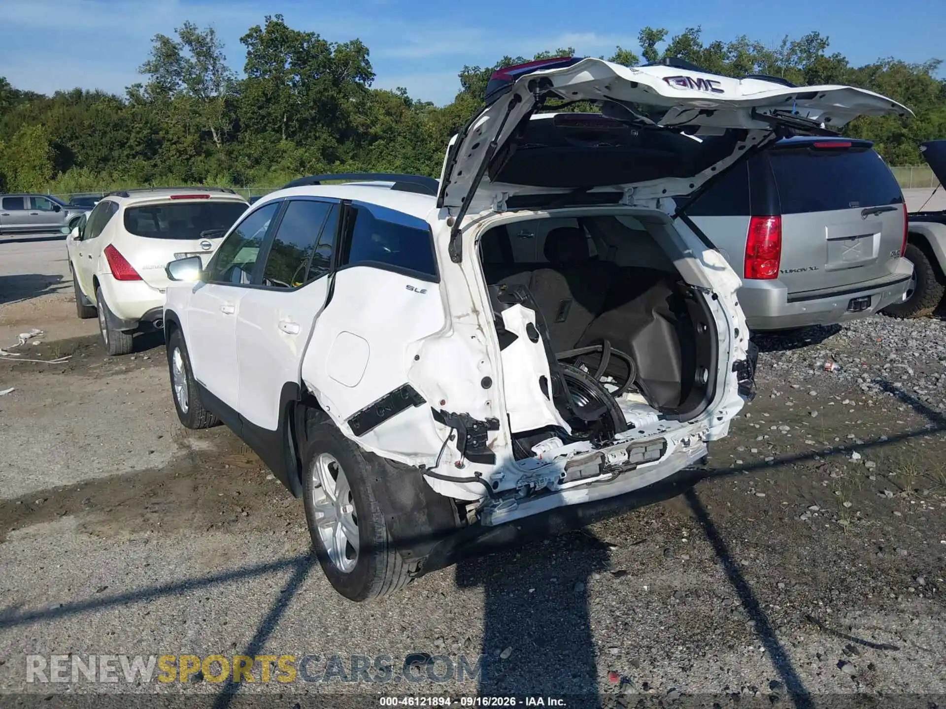 3 fotografías del automóvil dañado 3GKALMEG6RL270217 GMC TERRAIN 2024