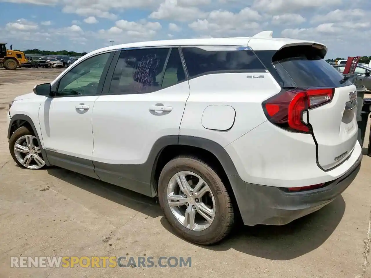 2 Photograph of a damaged car 3GKALMEG6RL352285 GMC TERRAIN 2024