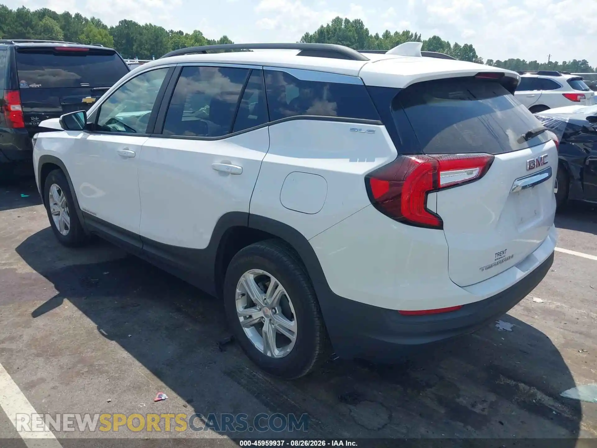 3 Photograph of a damaged car 3GKALMEG6RL362119 GMC TERRAIN 2024