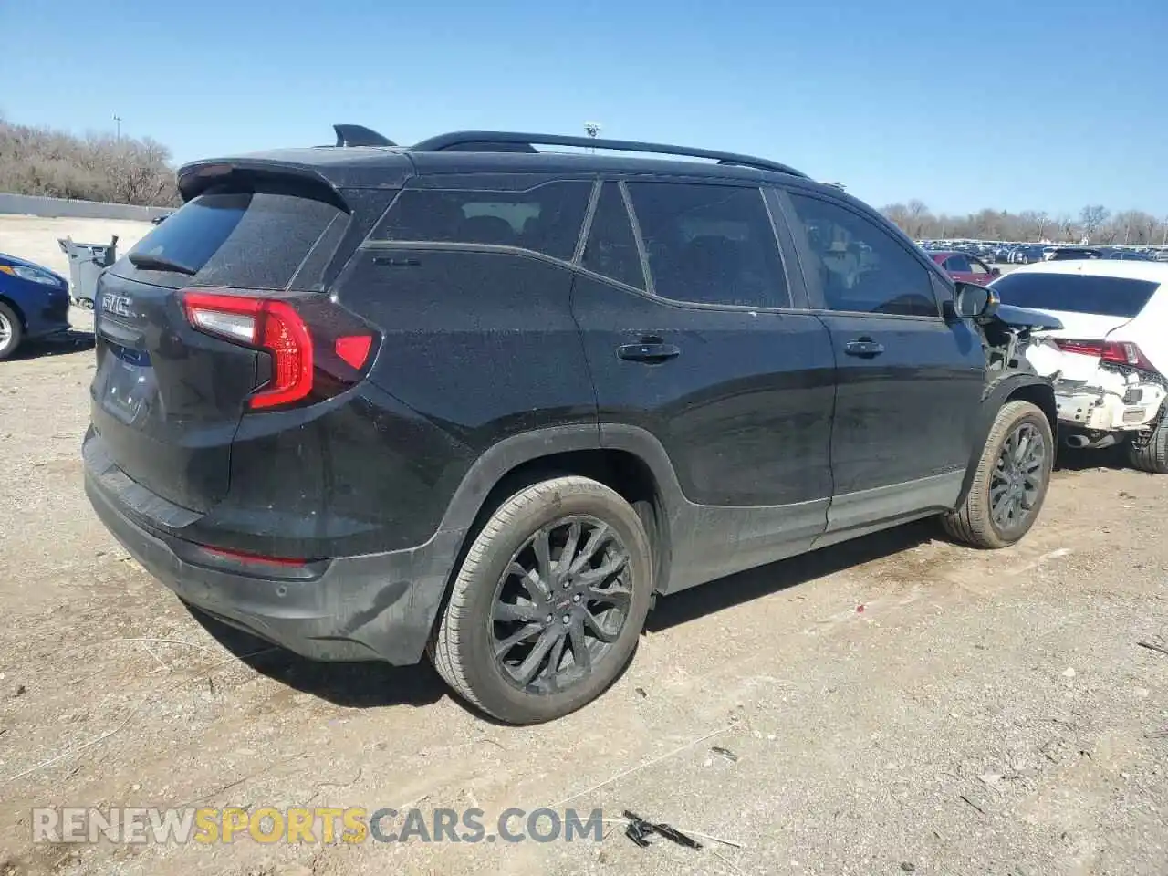 3 Photograph of a damaged car 3GKALMEG6RL388123 GMC TERRAIN 2024