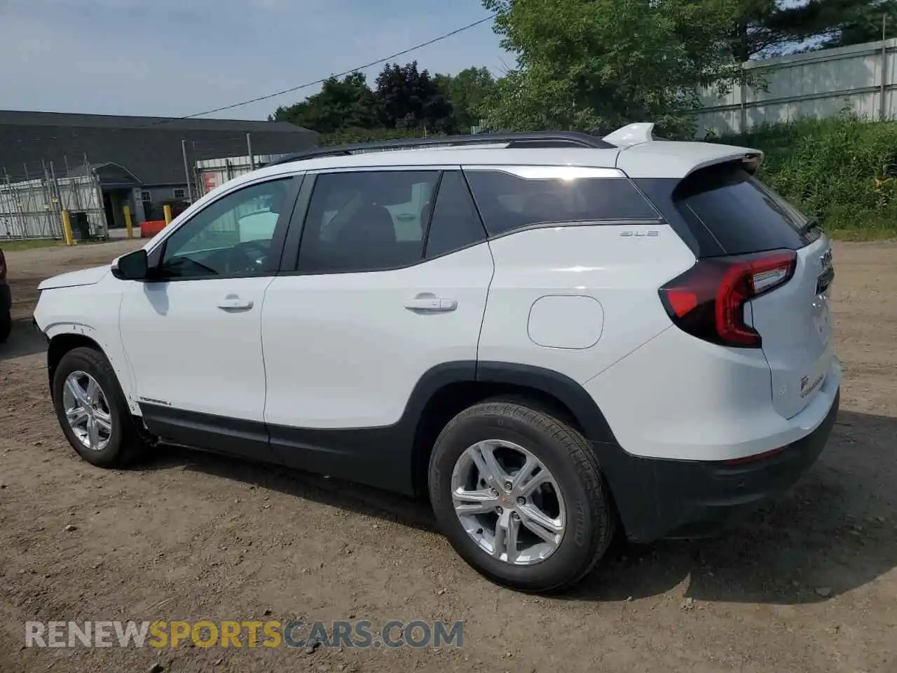 2 Photograph of a damaged car 3GKALMEG6RL395301 GMC TERRAIN 2024
