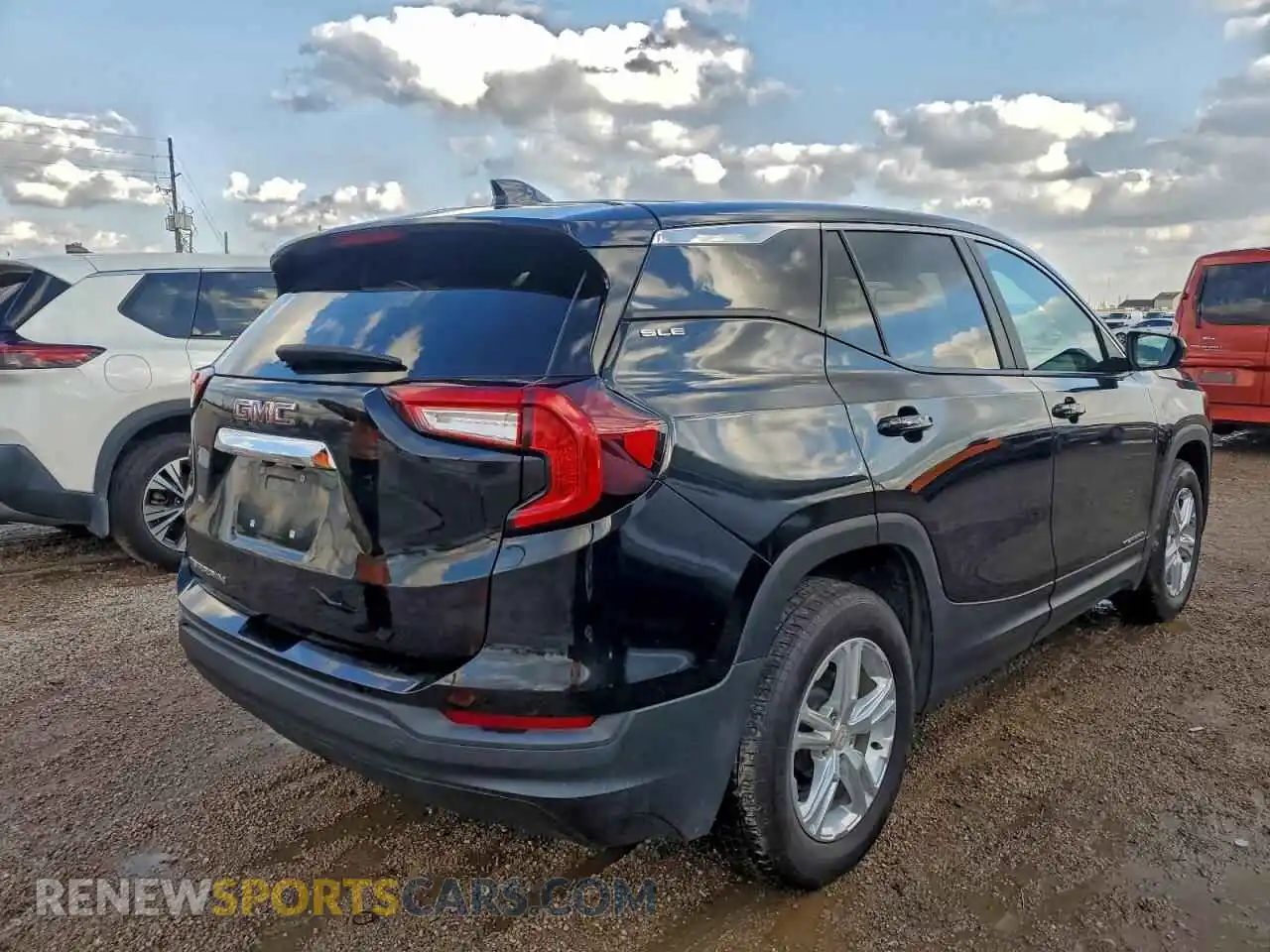 3 Photograph of a damaged car 3GKALMEG7RL376837 GMC TERRAIN 2024