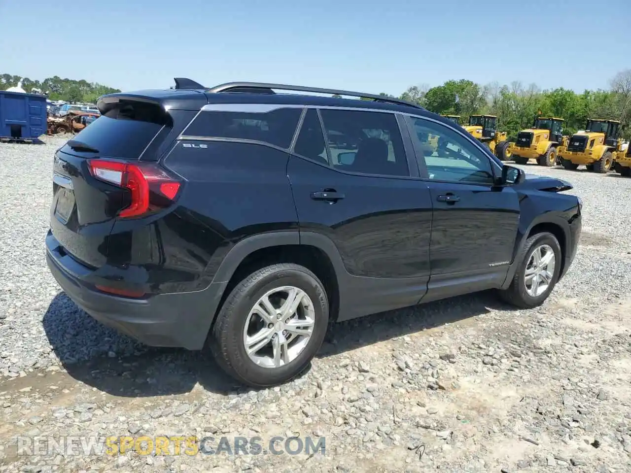 3 Photograph of a damaged car 3GKALMEG8RL102661 GMC TERRAIN 2024