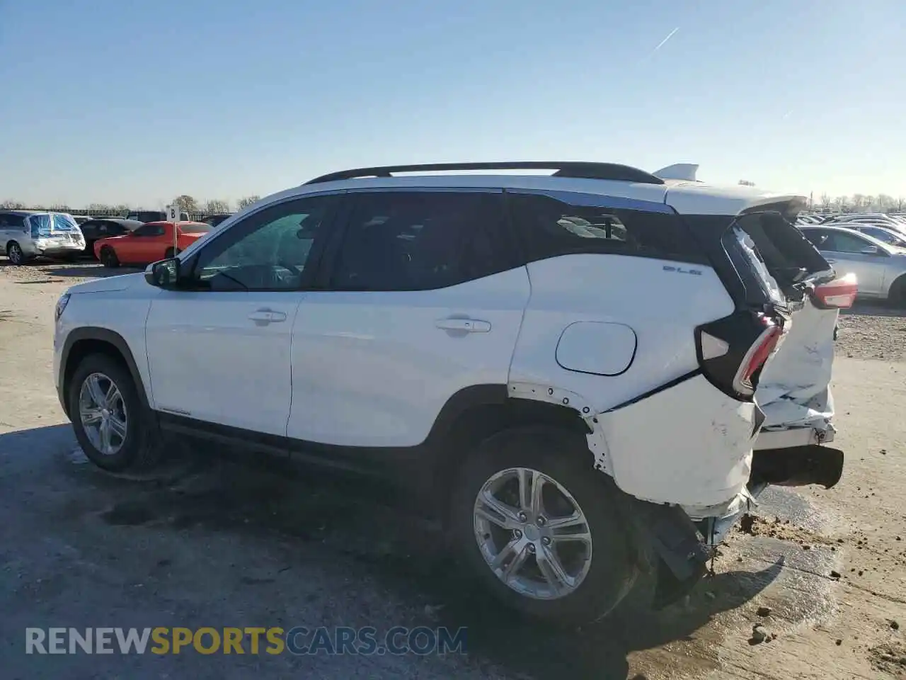 2 Photograph of a damaged car 3GKALMEG8RL156932 GMC TERRAIN 2024
