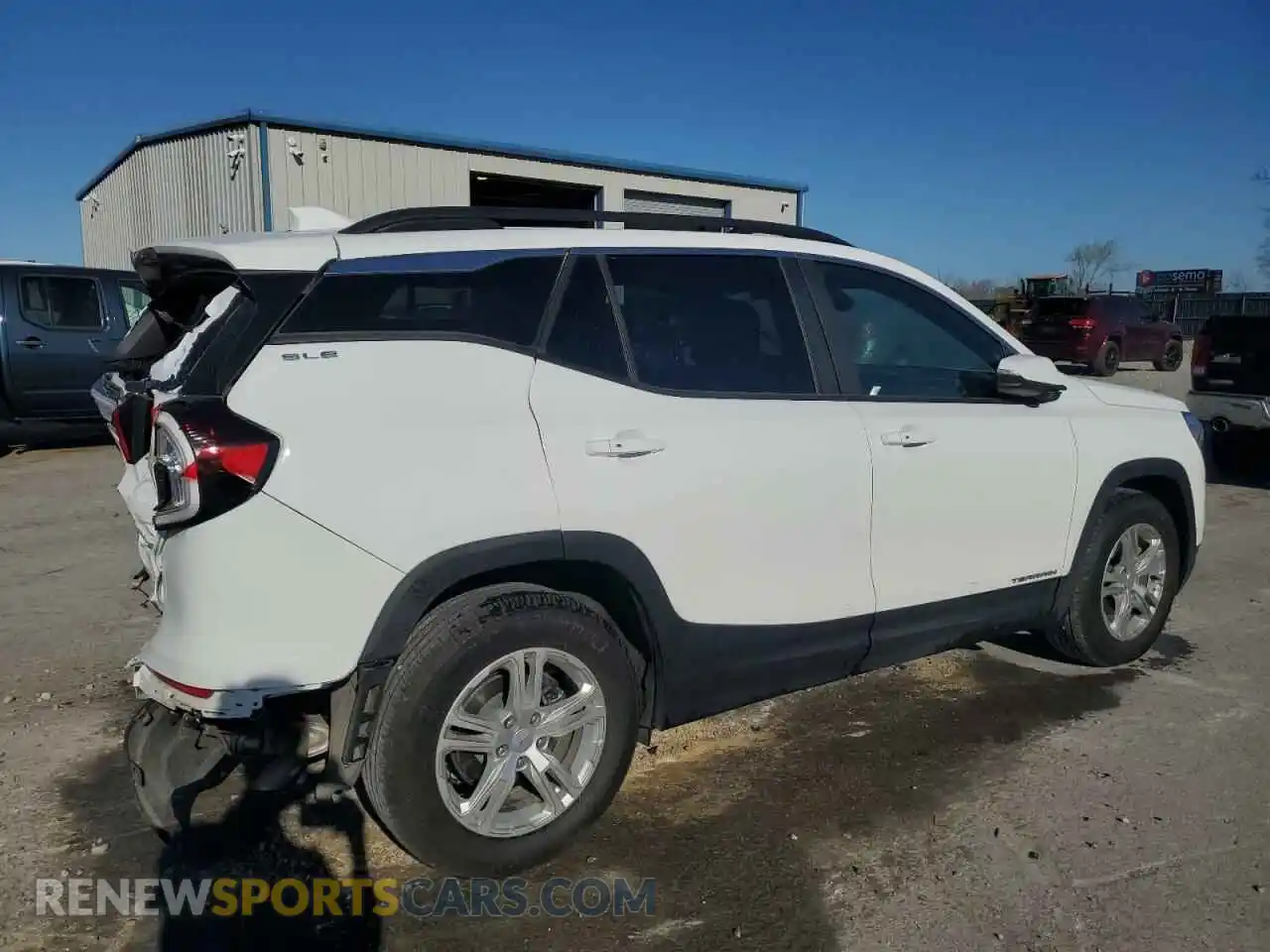 3 Photograph of a damaged car 3GKALMEG8RL156932 GMC TERRAIN 2024