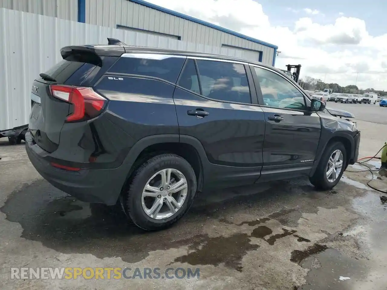 3 Photograph of a damaged car 3GKALMEG8RL216403 GMC TERRAIN 2024