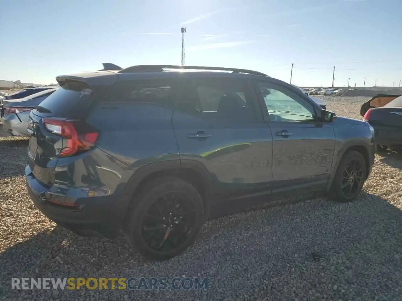 3 Фотография поврежденного автомобиля 3GKALMEG8RL279565 GMC TERRAIN 2024