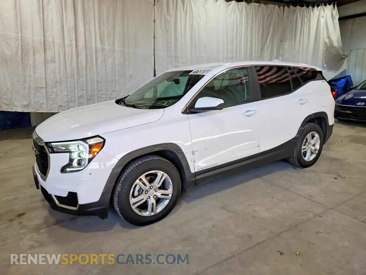 1 Photograph of a damaged car 3GKALMEG8RL312256 GMC TERRAIN 2024