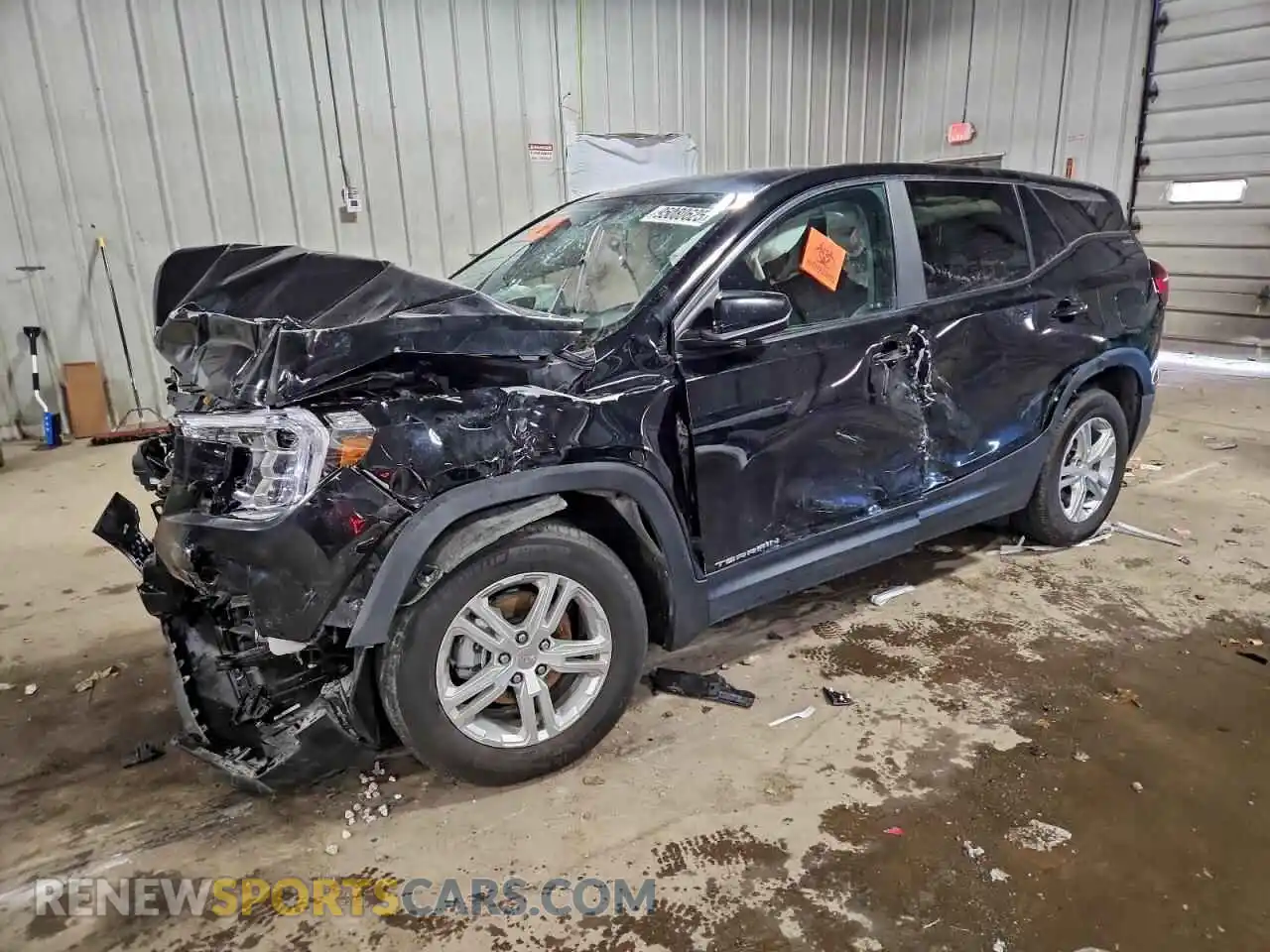 1 Photograph of a damaged car 3GKALMEG8RL327369 GMC TERRAIN 2024