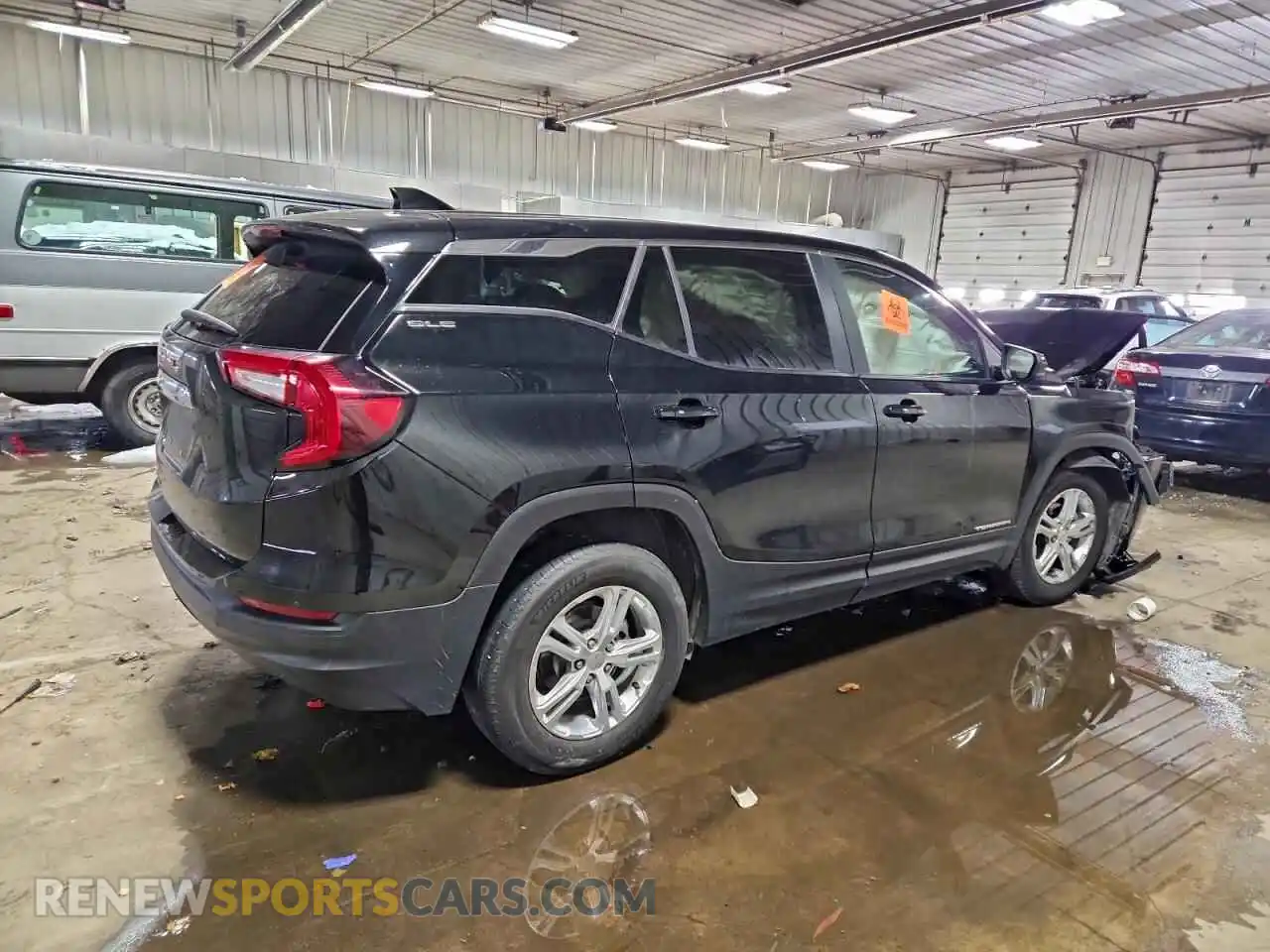 3 Photograph of a damaged car 3GKALMEG8RL327369 GMC TERRAIN 2024