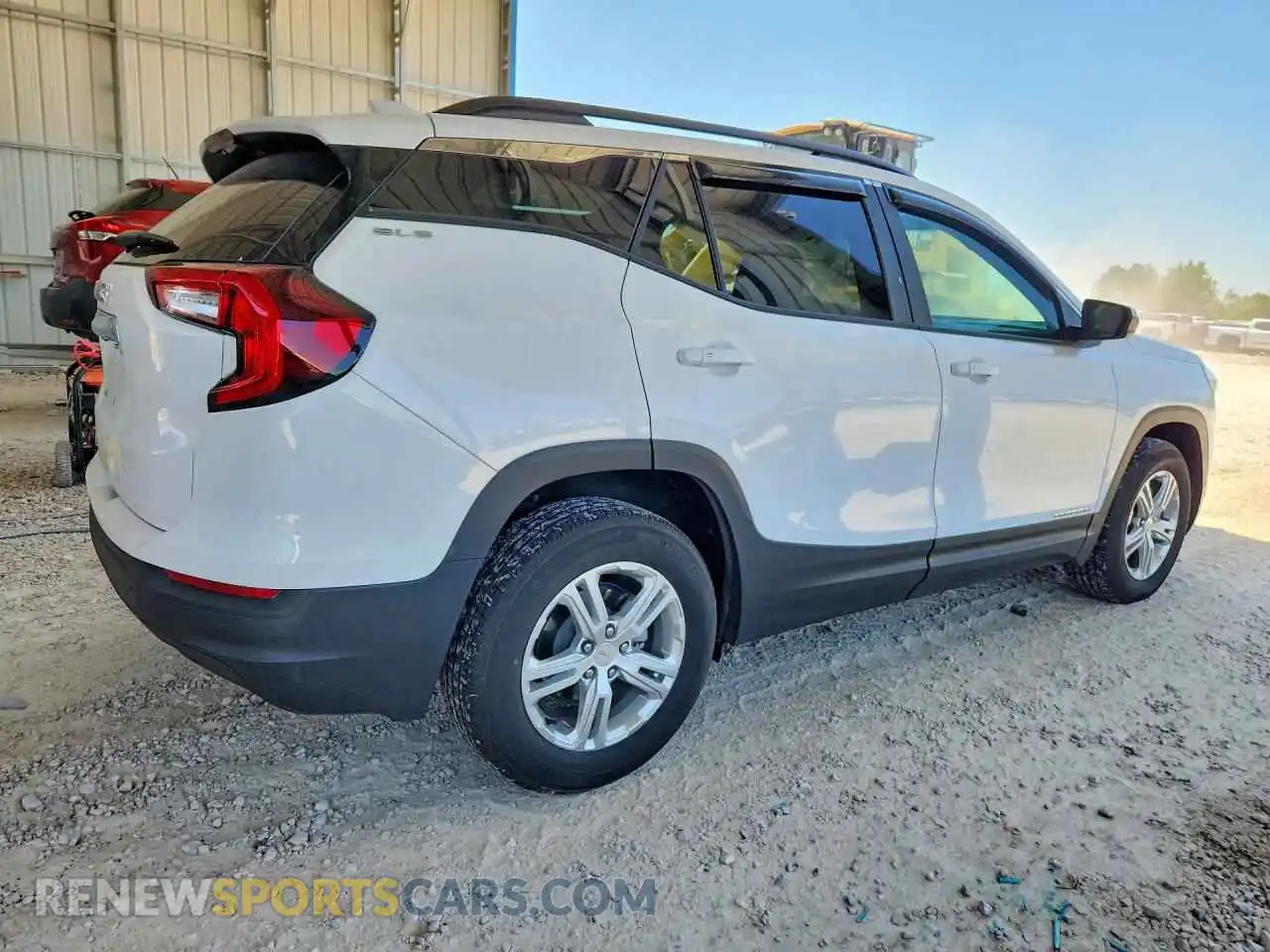 3 Photograph of a damaged car 3GKALMEG8RL330725 GMC TERRAIN 2024
