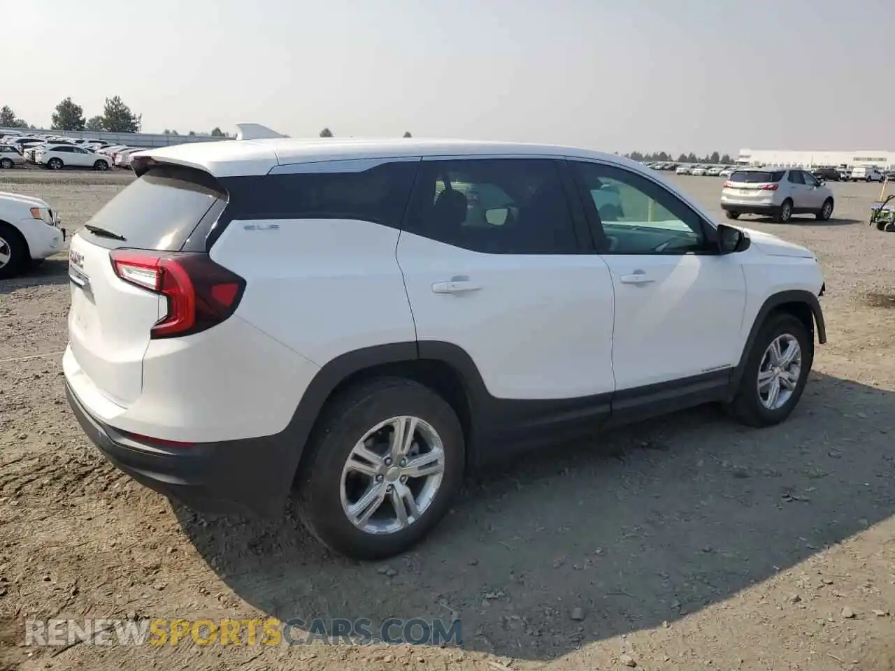 3 Фотография поврежденного автомобиля 3GKALMEG8RL376152 GMC TERRAIN 2024