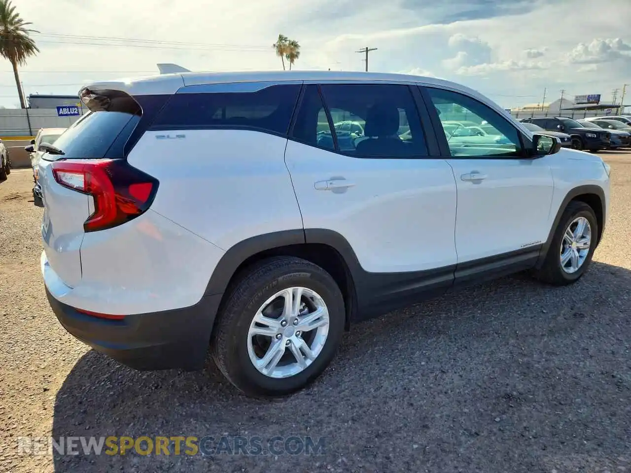3 Photograph of a damaged car 3GKALMEG8RL389922 GMC TERRAIN 2024