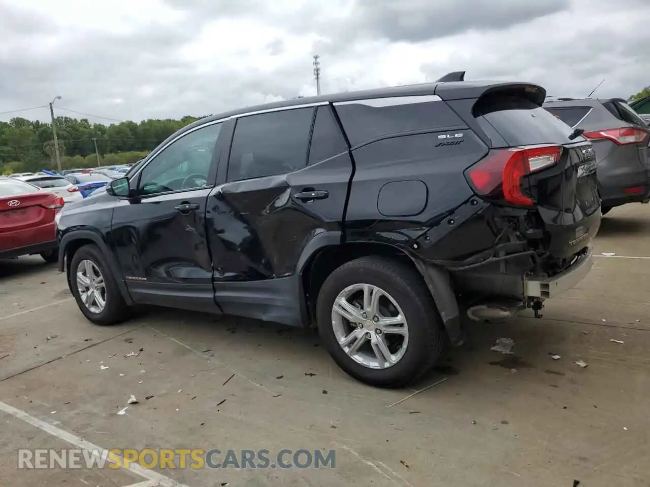 2 Photograph of a damaged car 3GKALMEG9RL389248 GMC TERRAIN 2024