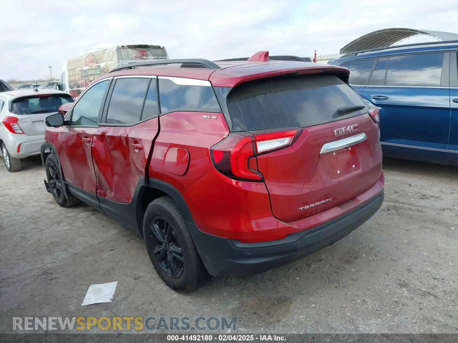 3 Photograph of a damaged car 3GKALMEG9RL397687 GMC TERRAIN 2024