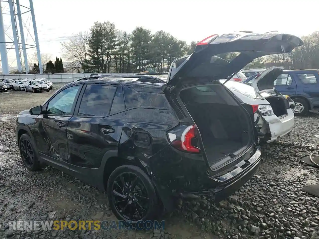 2 Photograph of a damaged car 3GKALMEGXRL115024 GMC TERRAIN 2024