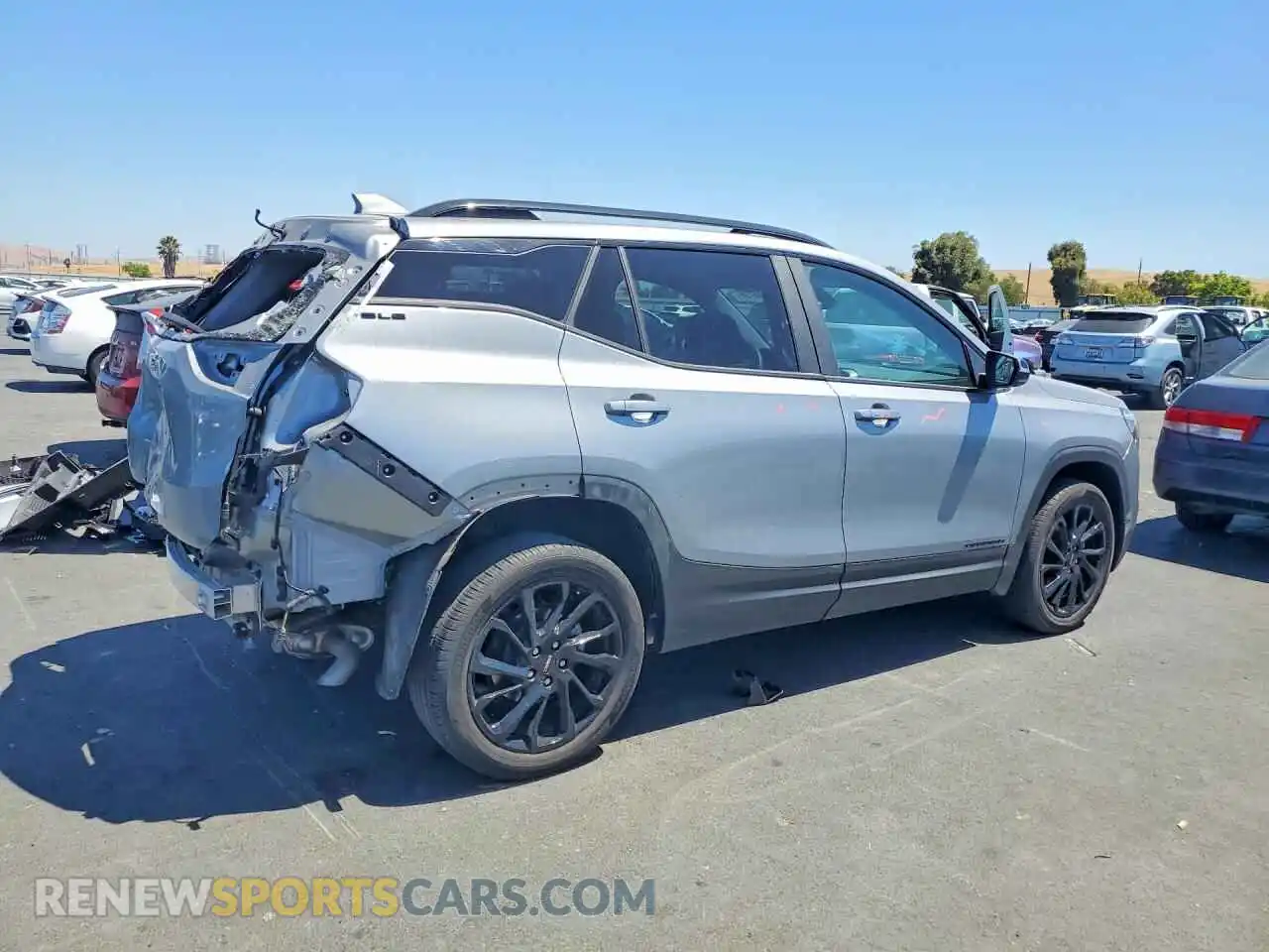 3 Фотография поврежденного автомобиля 3GKALMEGXRL398640 GMC TERRAIN 2024
