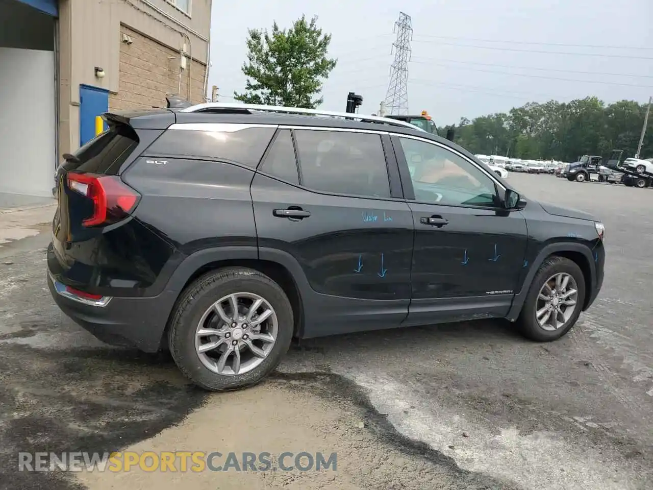 3 Photograph of a damaged car 3GKALPEG1RL190292 GMC TERRAIN 2024