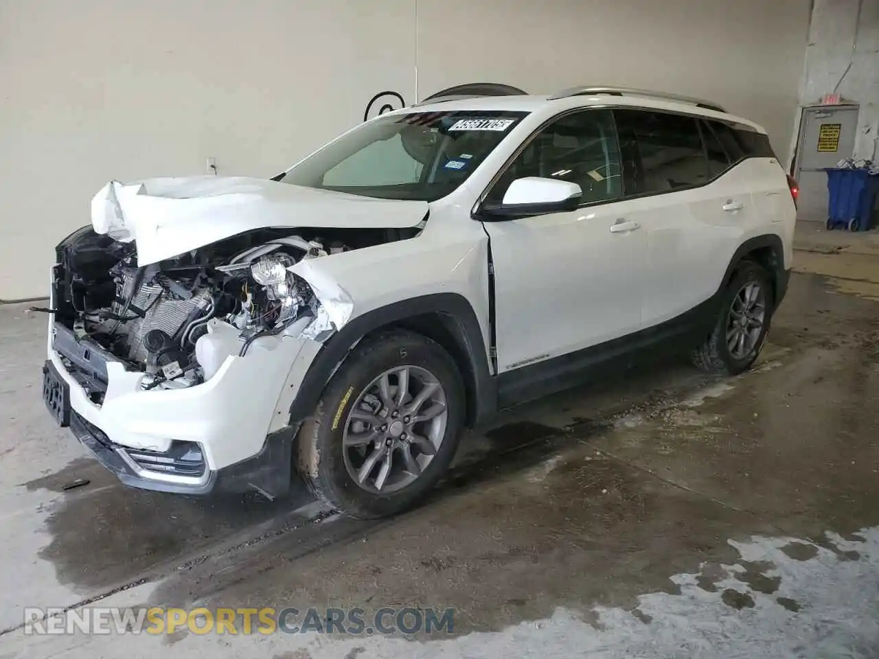 1 Photograph of a damaged car 3GKALPEG2RL194075 GMC TERRAIN 2024