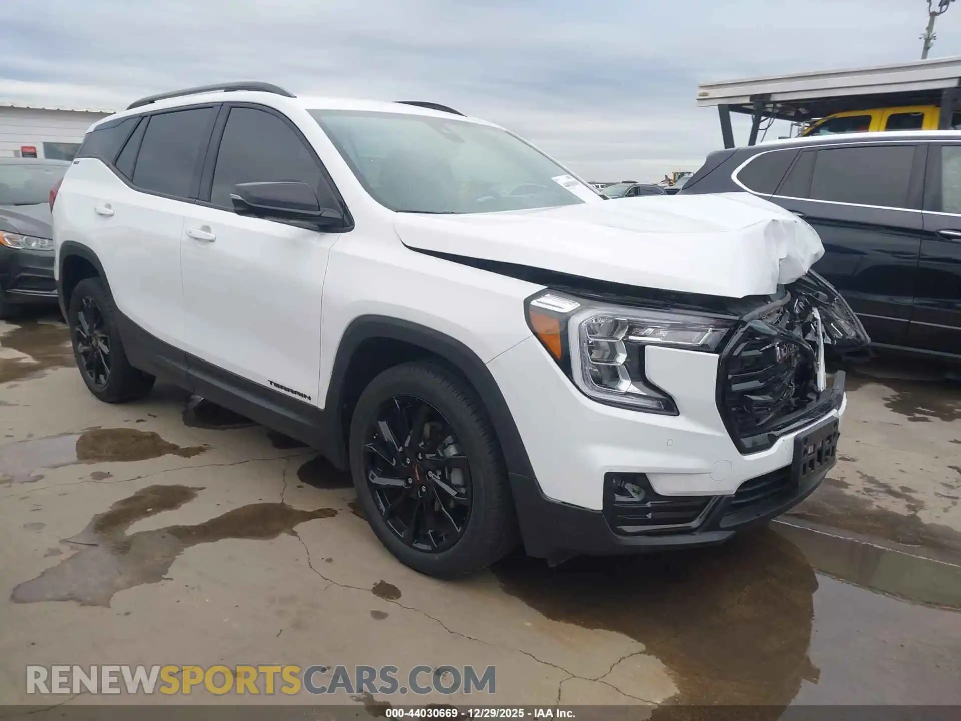 1 Photograph of a damaged car 3GKALPEG3RL393524 GMC TERRAIN 2024