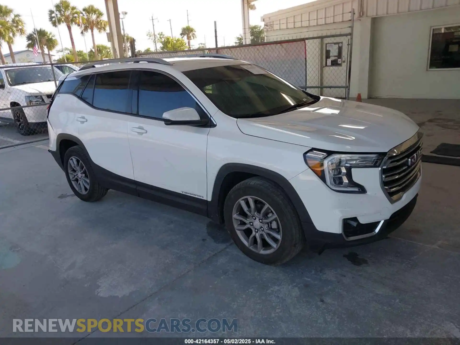 1 Photograph of a damaged car 3GKALPEG5RL354515 GMC TERRAIN 2024