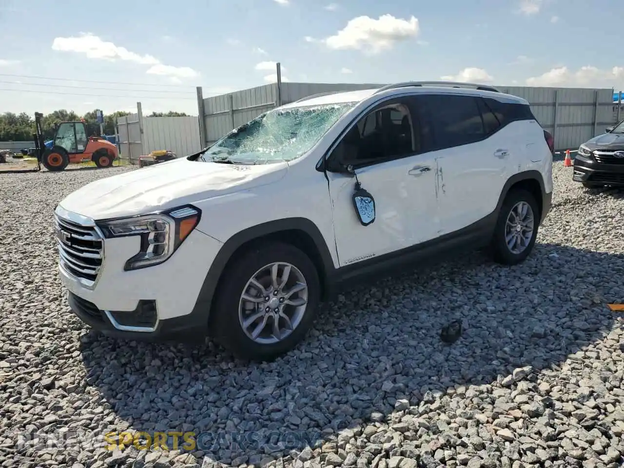 1 Photograph of a damaged car 3GKALPEG7RL136883 GMC TERRAIN 2024