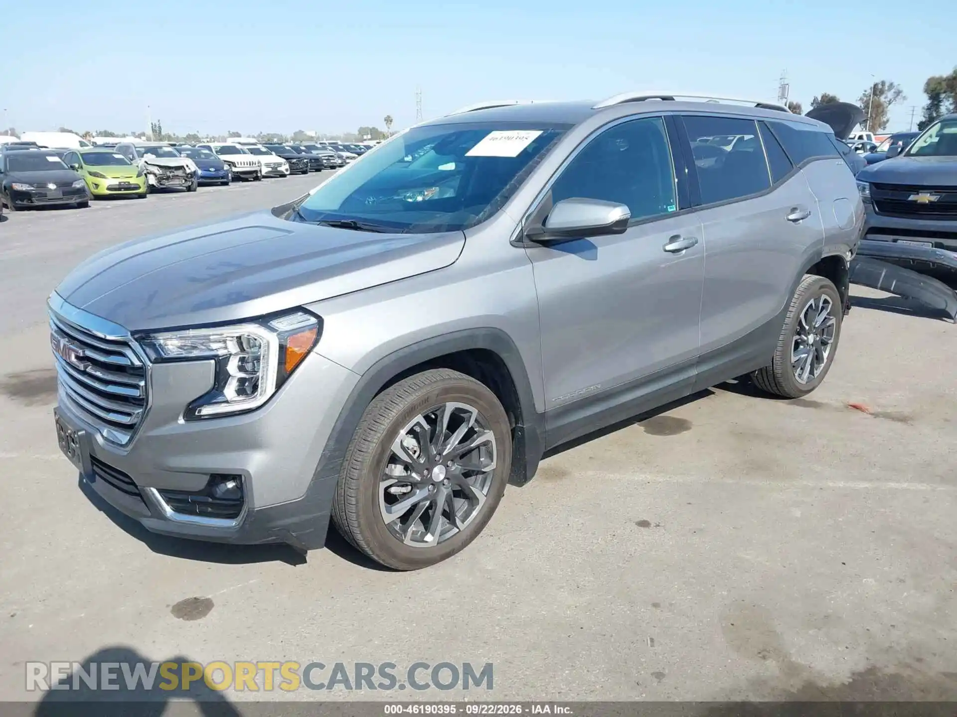 2 Фотография поврежденного автомобиля 3GKALPEG8RL115539 GMC TERRAIN 2024