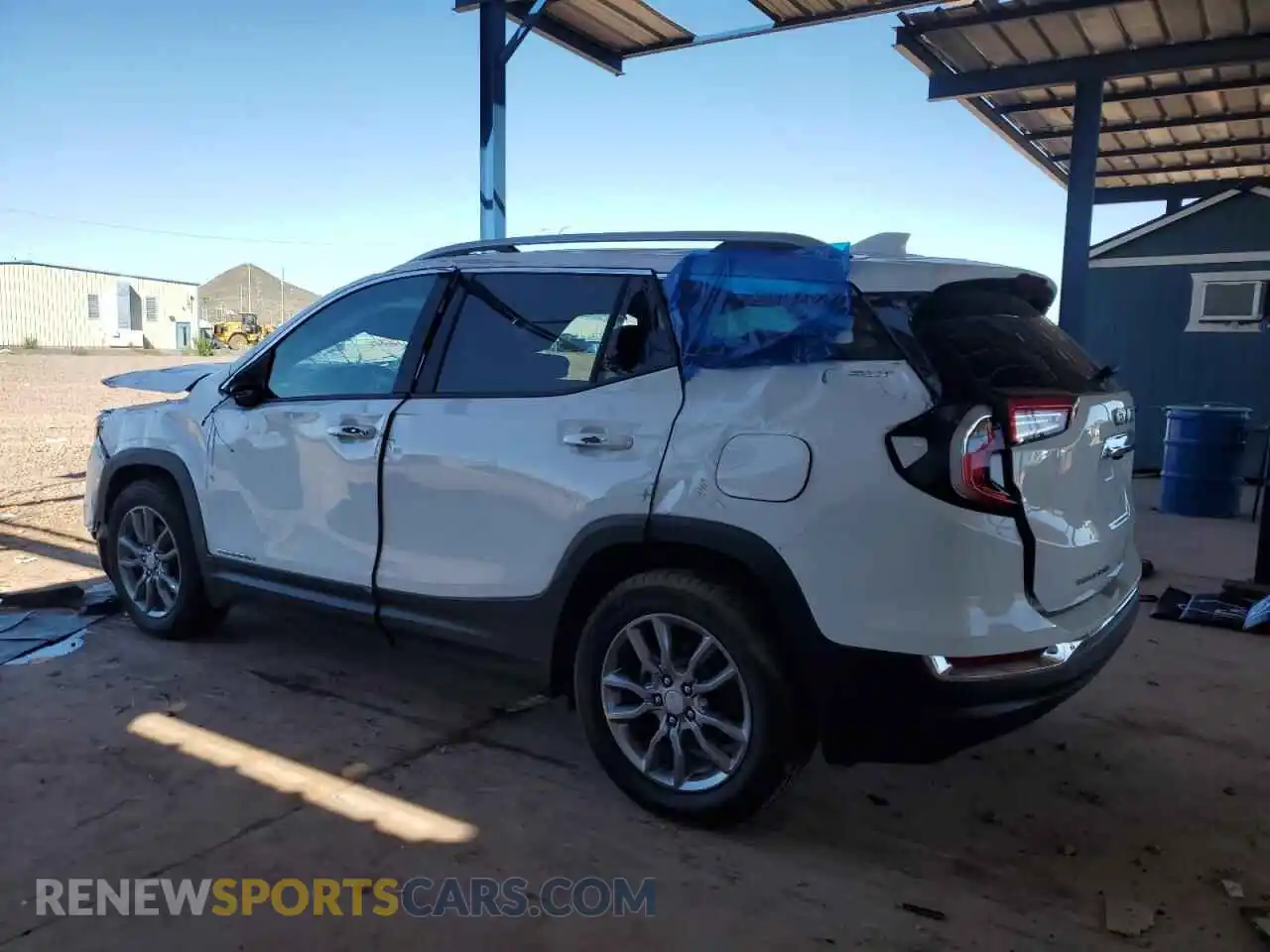 2 Photograph of a damaged car 3GKALPEG8RL174980 GMC TERRAIN 2024