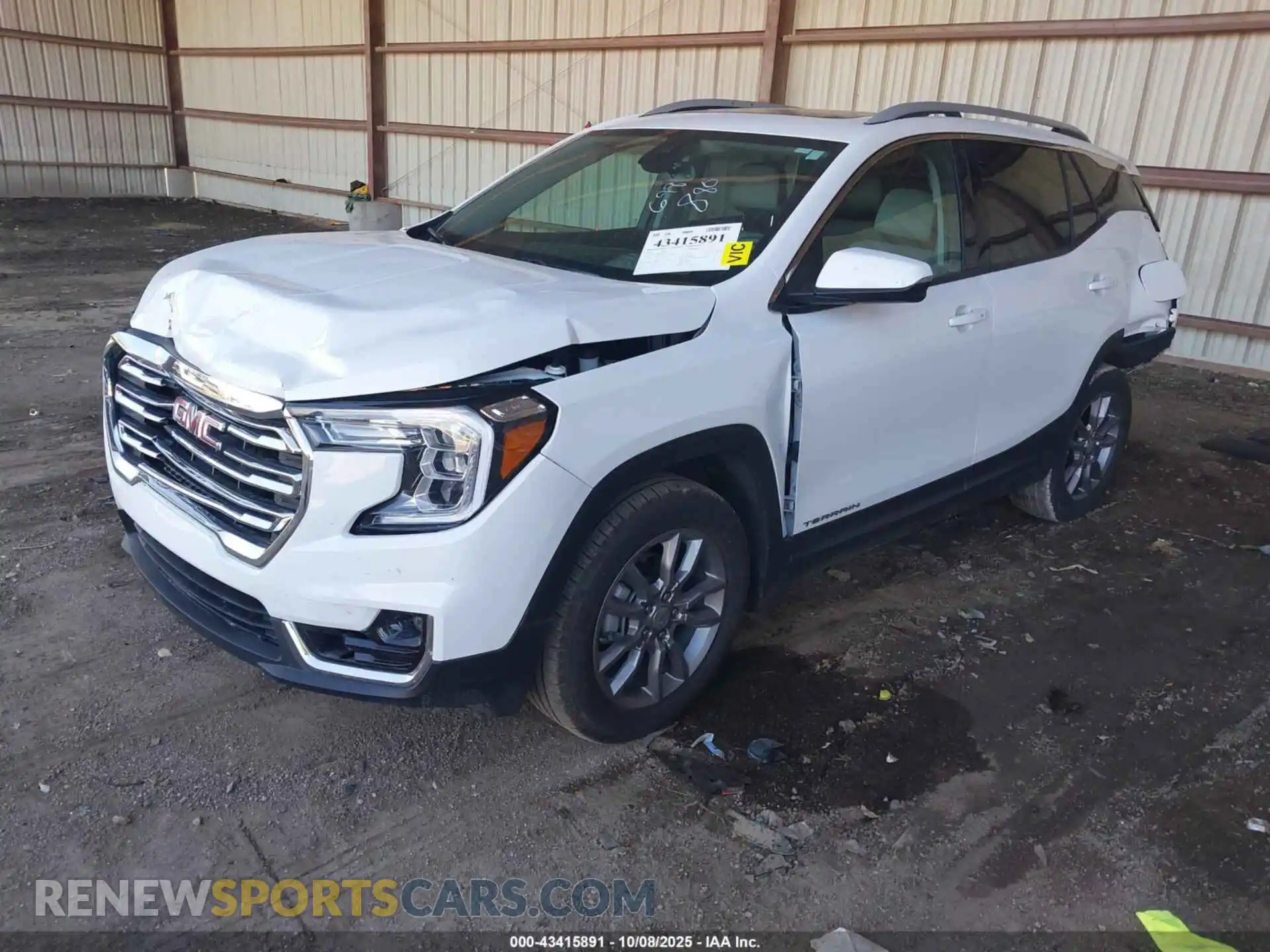 2 Photograph of a damaged car 3GKALPEG8RL392790 GMC TERRAIN 2024