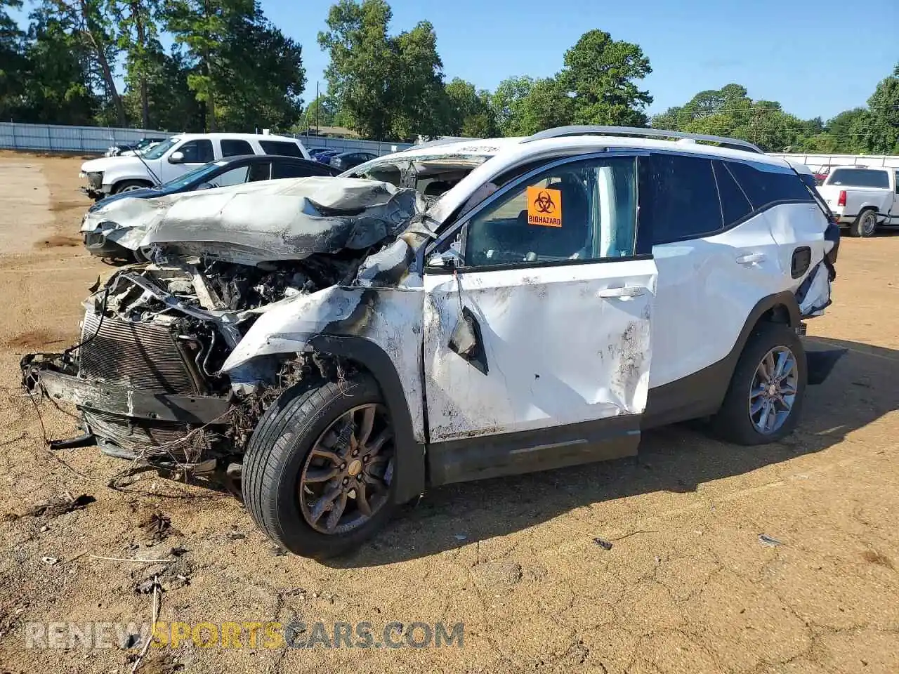 1 Photograph of a damaged car 3GKALPEGXRL139132 GMC TERRAIN 2024