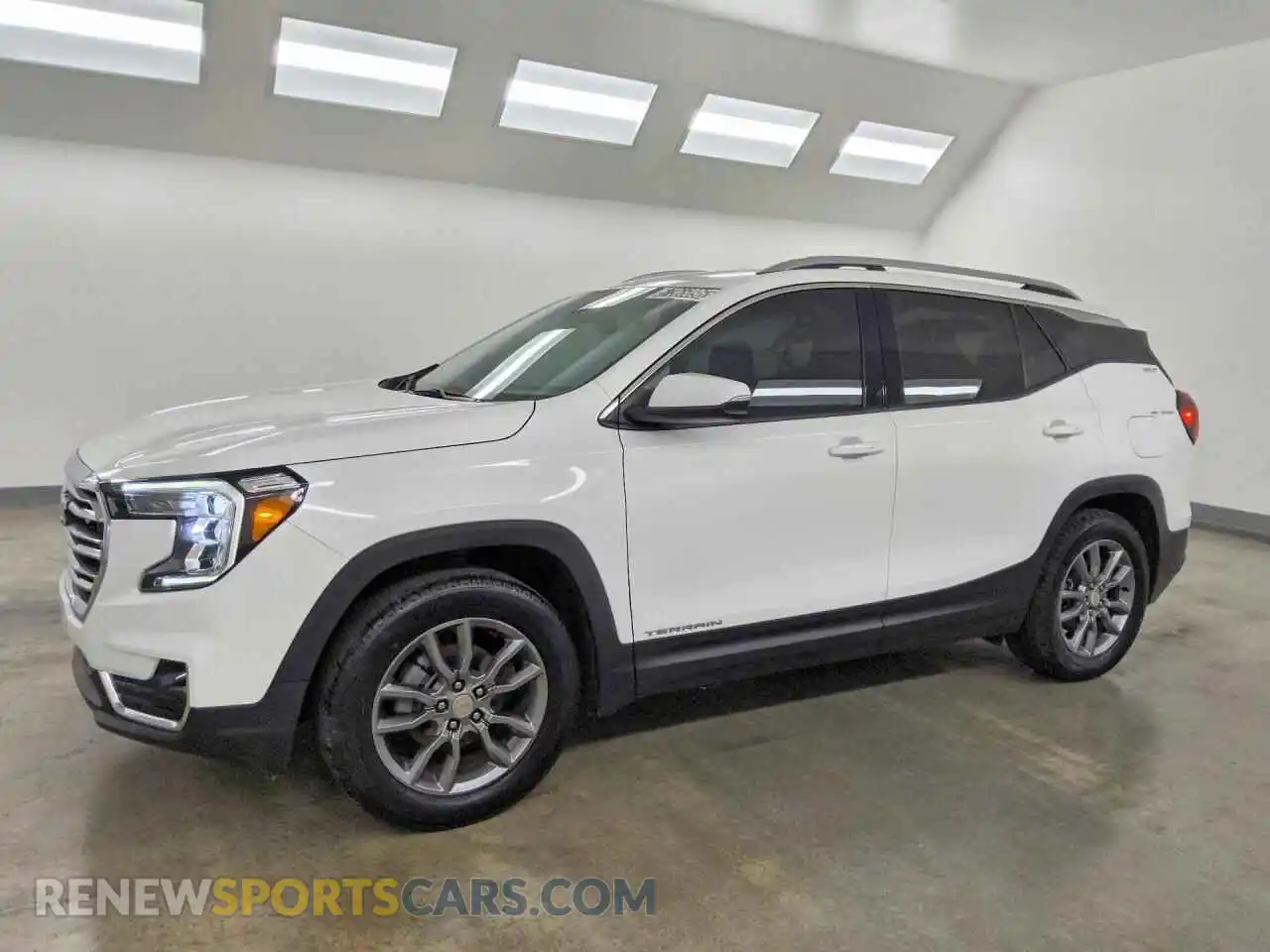 1 Photograph of a damaged car 3GKALPEGXRL144749 GMC TERRAIN 2024