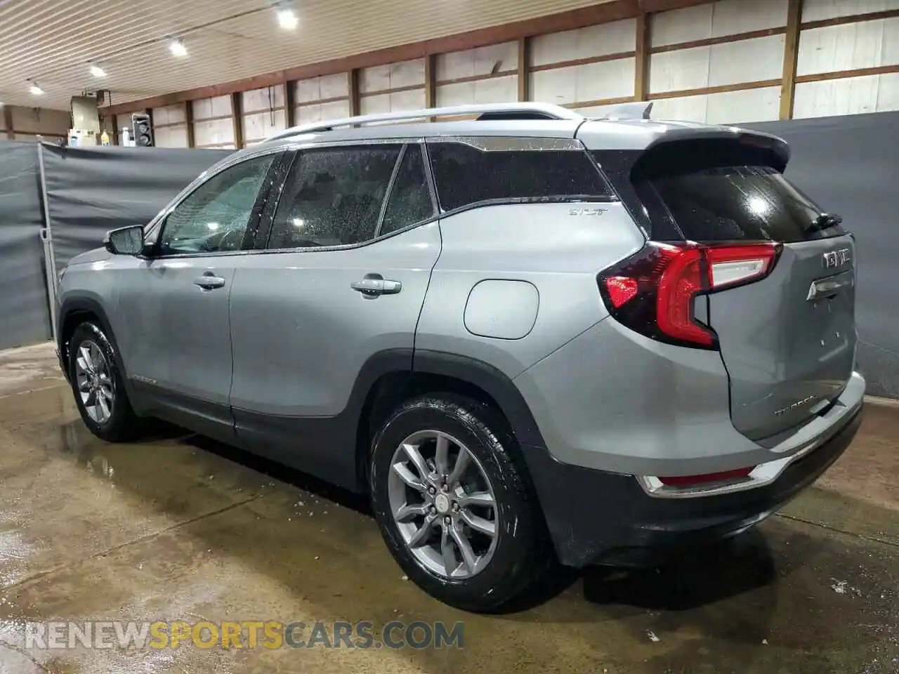 2 Photograph of a damaged car 3GKALPEGXRL179386 GMC TERRAIN 2024