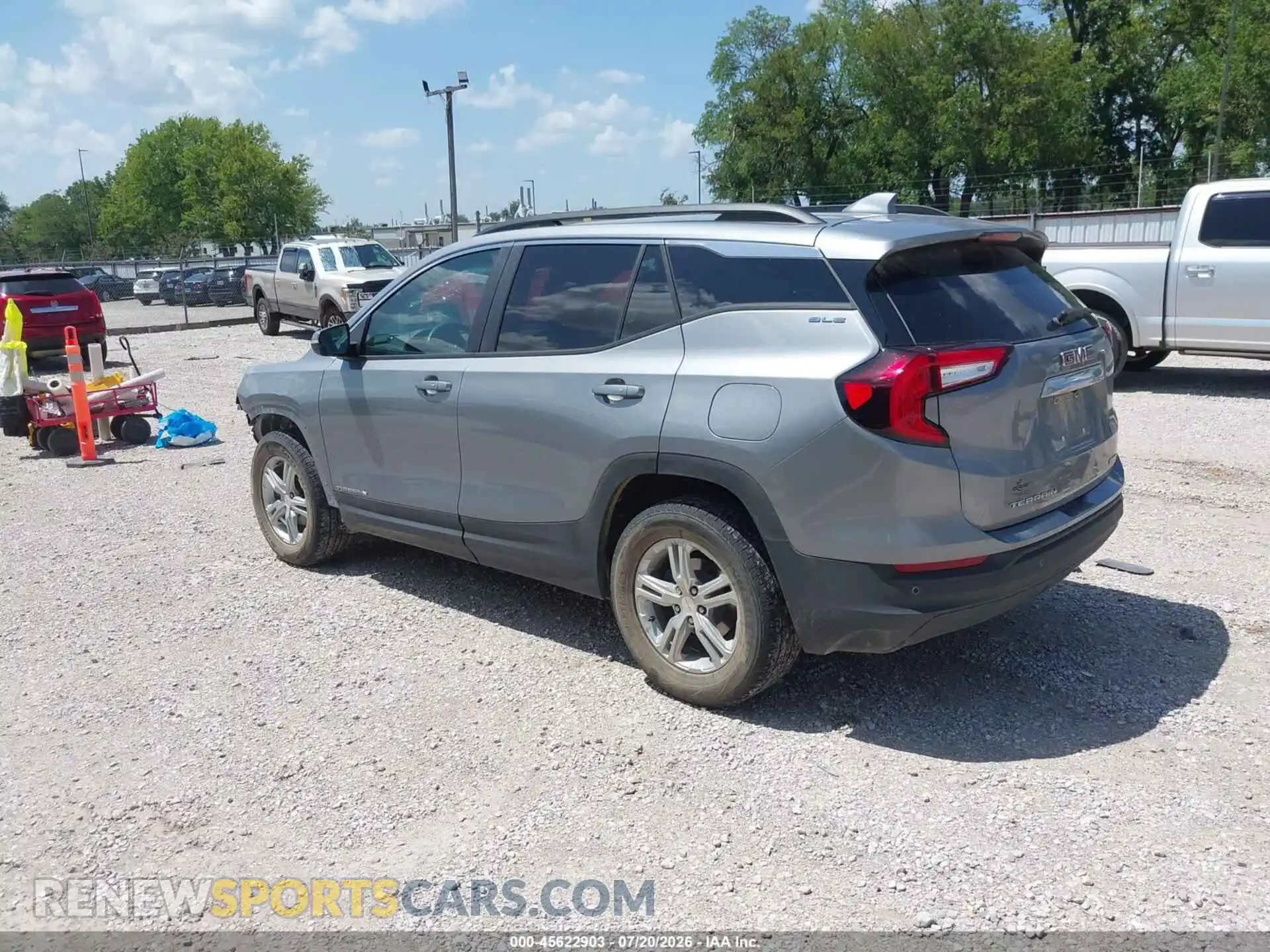 3 Photograph of a damaged car 3GKALTEG0RL242732 GMC TERRAIN 2024