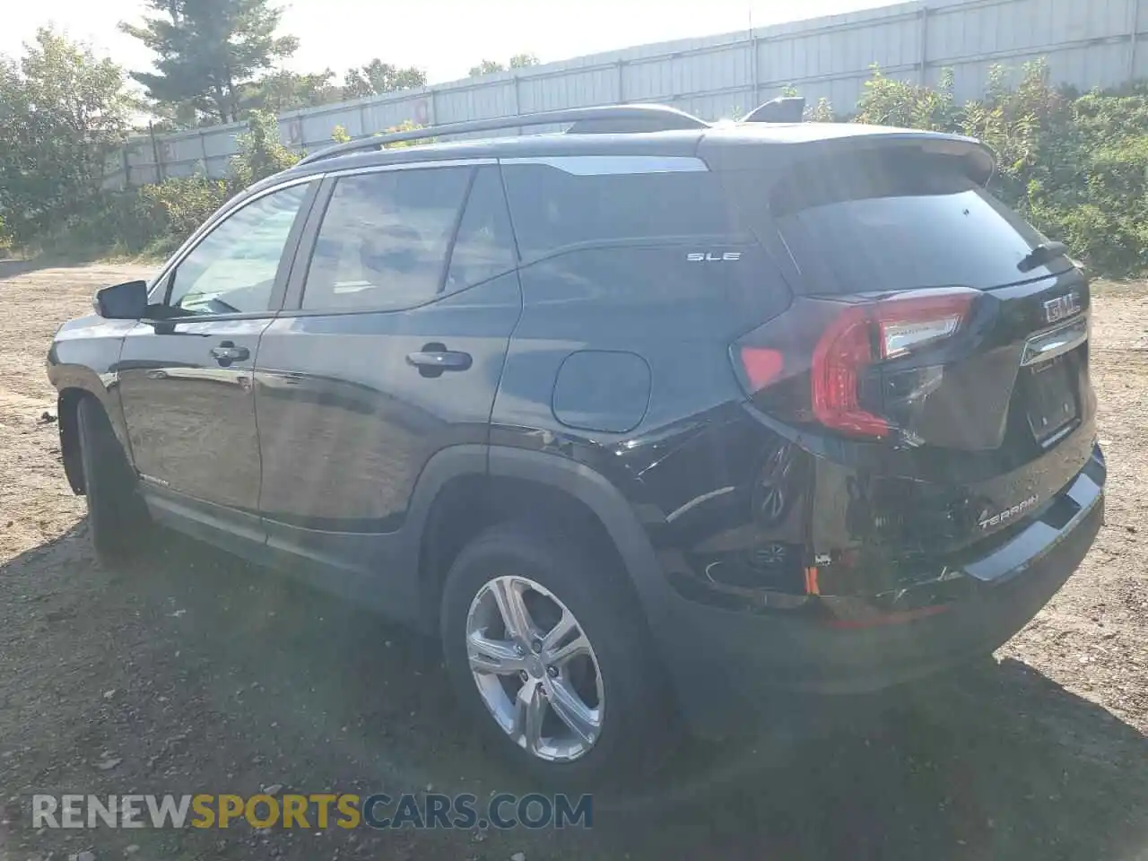 2 Photograph of a damaged car 3GKALTEG1RL384216 GMC TERRAIN 2024