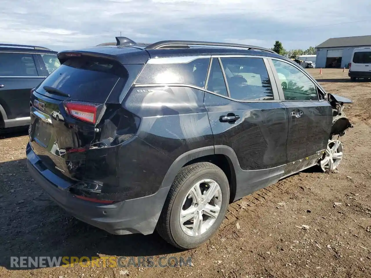 3 Photograph of a damaged car 3GKALTEG1RL384216 GMC TERRAIN 2024