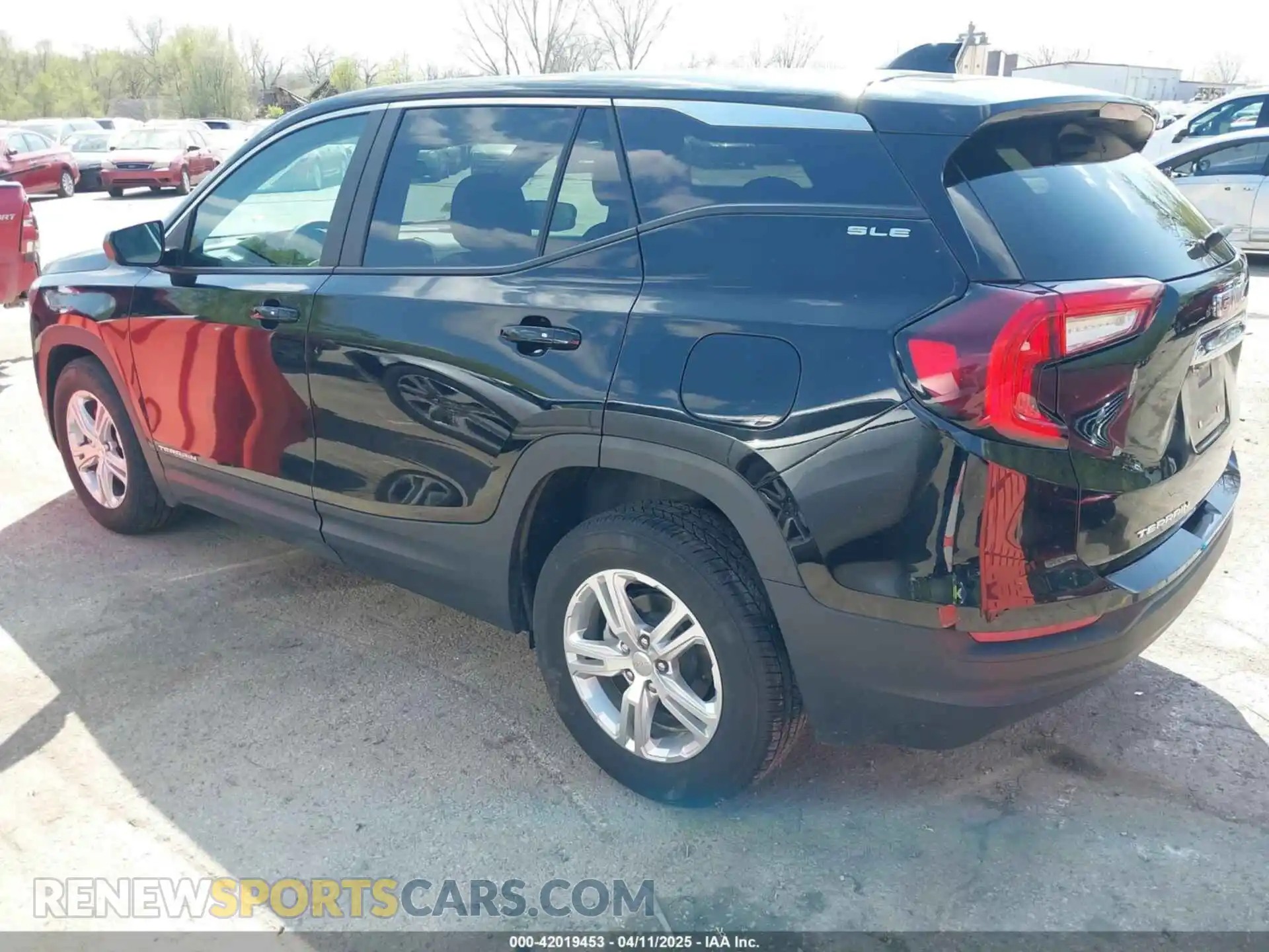 3 Photograph of a damaged car 3GKALTEG2RL373712 GMC TERRAIN 2024