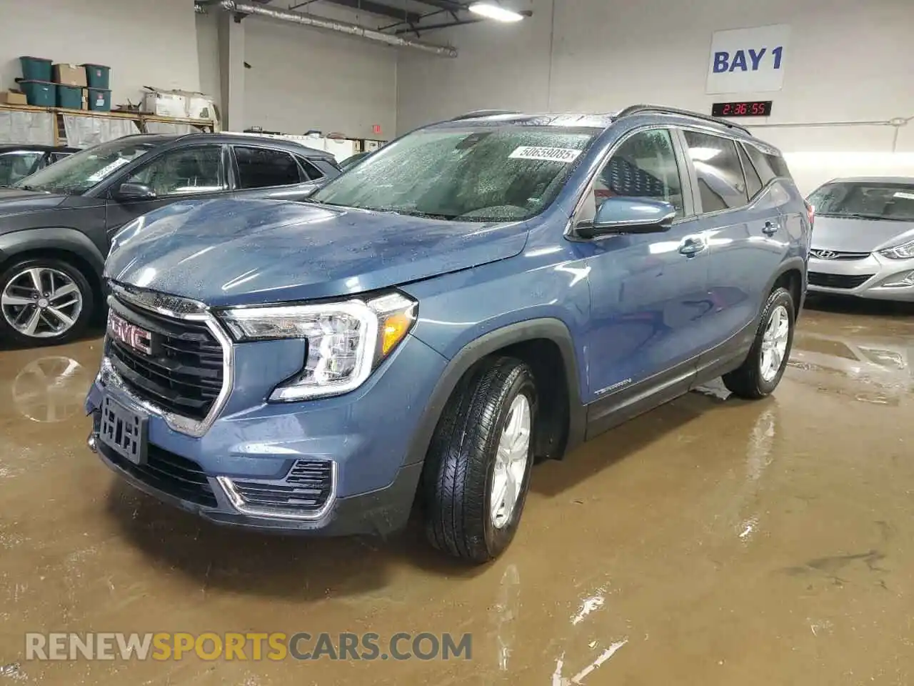 1 Photograph of a damaged car 3GKALTEG3RL117465 GMC TERRAIN 2024