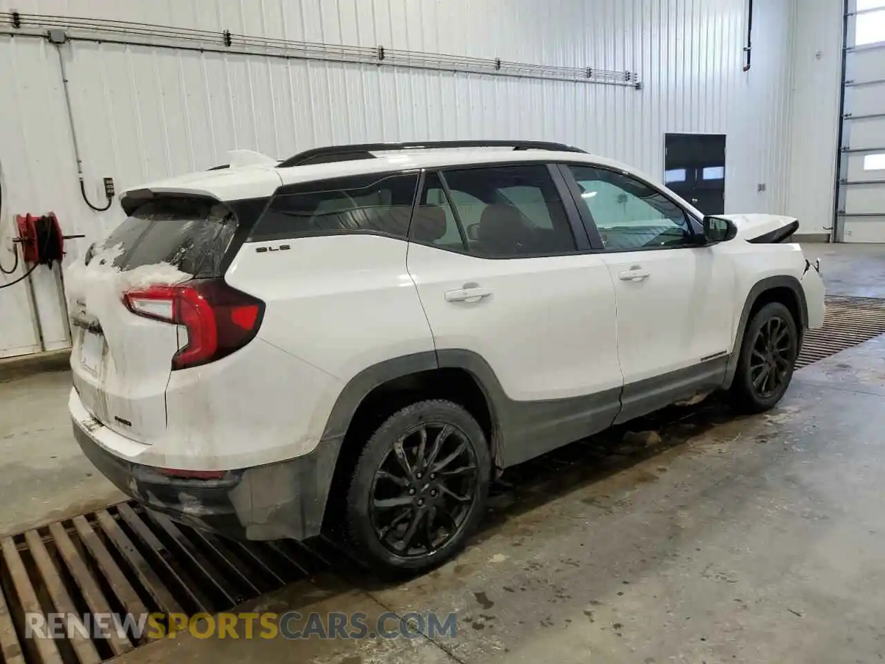 3 fotografías del automóvil dañado 3GKALTEG3RL313177 GMC TERRAIN 2024
