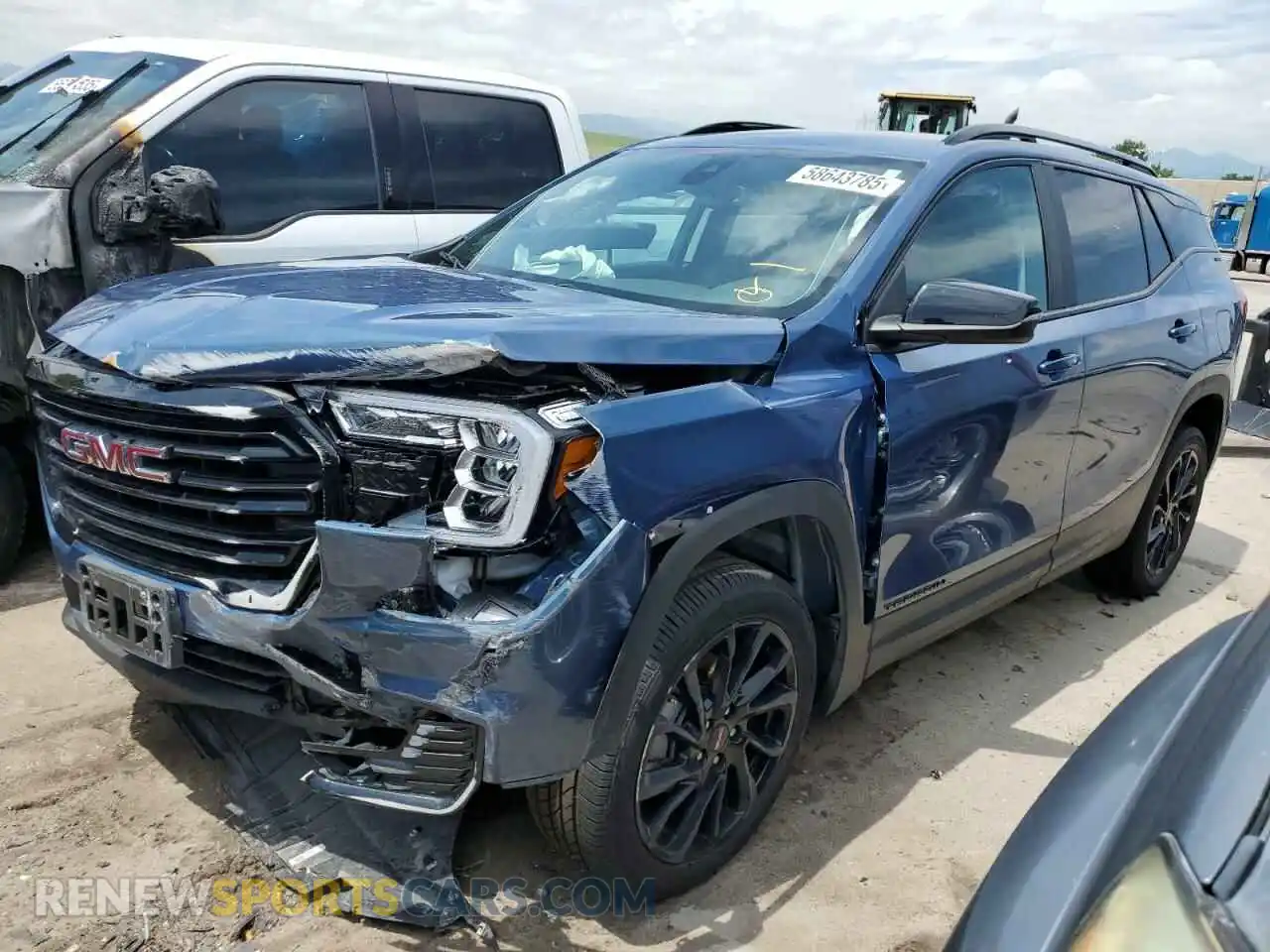 1 Photograph of a damaged car 3GKALTEG3RL314796 GMC TERRAIN 2024