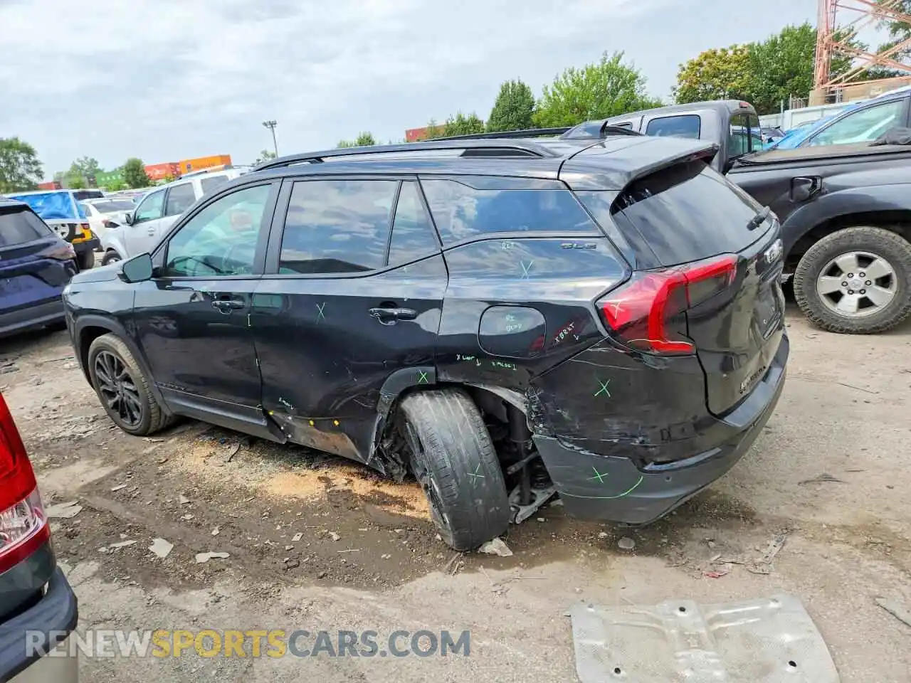 2 Photograph of a damaged car 3GKALTEG4RL332188 GMC TERRAIN 2024