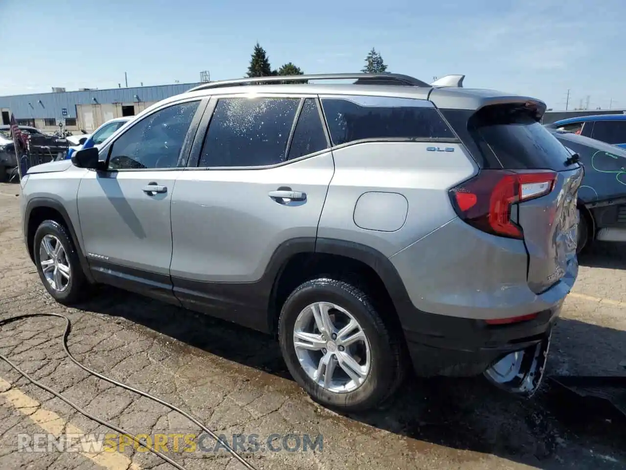 2 Photograph of a damaged car 3GKALTEG5RL141895 GMC TERRAIN 2024