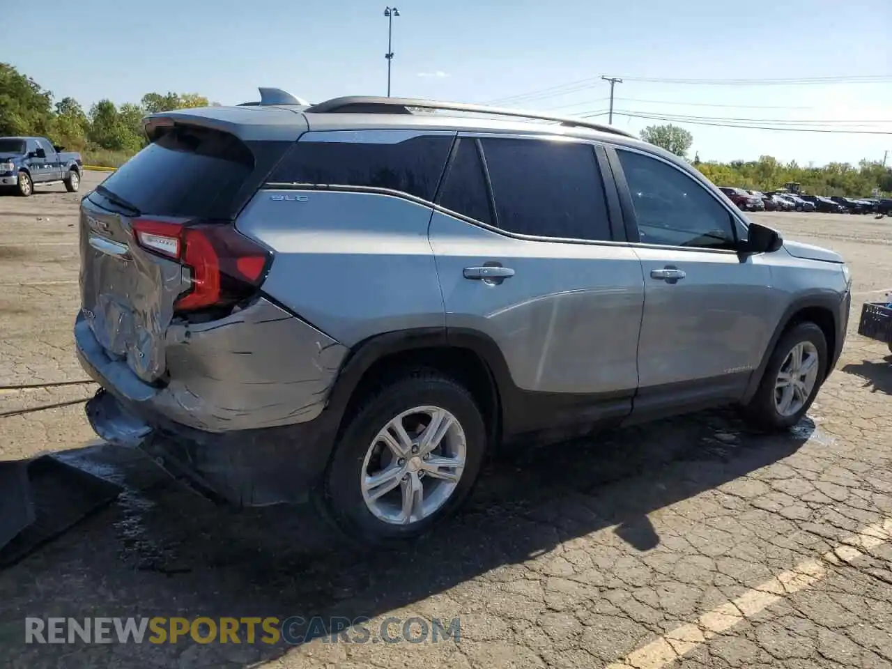3 Photograph of a damaged car 3GKALTEG5RL141895 GMC TERRAIN 2024
