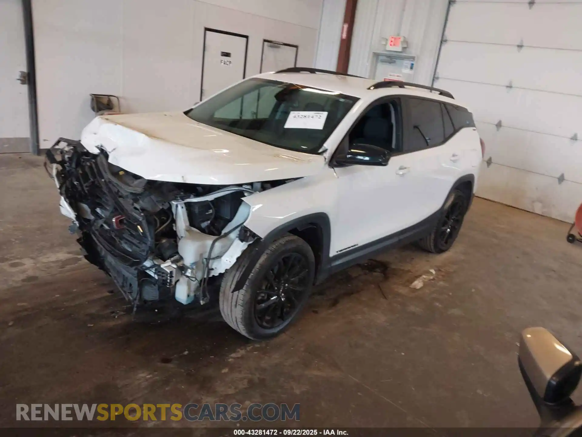 2 Photograph of a damaged car 3GKALTEG6RL171004 GMC TERRAIN 2024