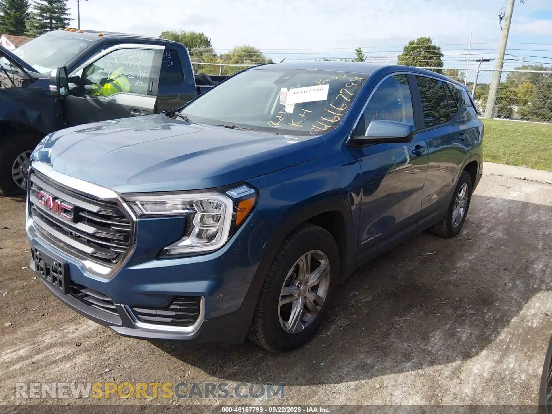 2 Photograph of a damaged car 3GKALTEG6RL352457 GMC TERRAIN 2024