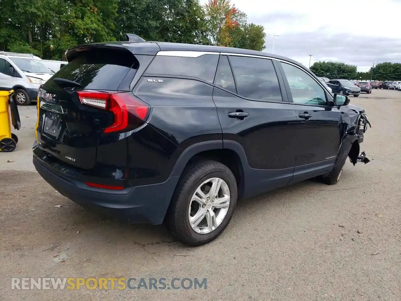 3 Photograph of a damaged car 3GKALTEG6RL370831 GMC TERRAIN 2024