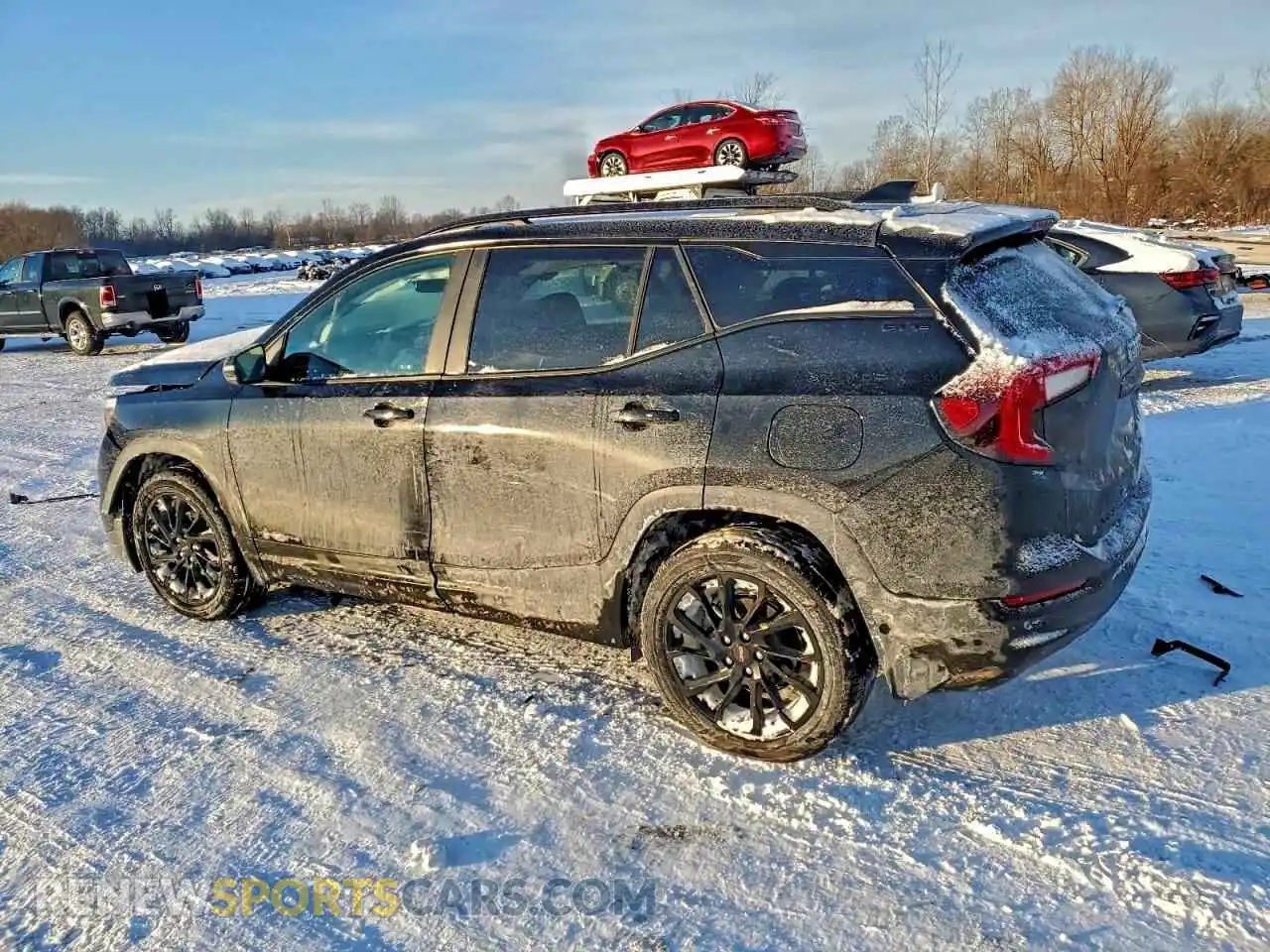 2 Photograph of a damaged car 3GKALTEG7RL345064 GMC TERRAIN 2024
