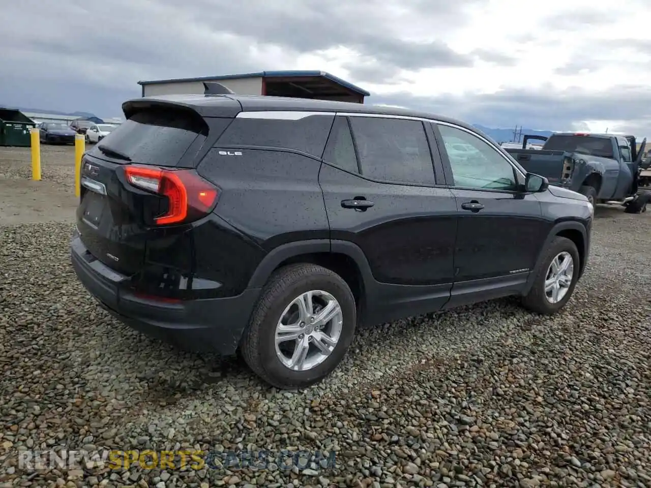 3 Photograph of a damaged car 3GKALTEG7RL346733 GMC TERRAIN 2024