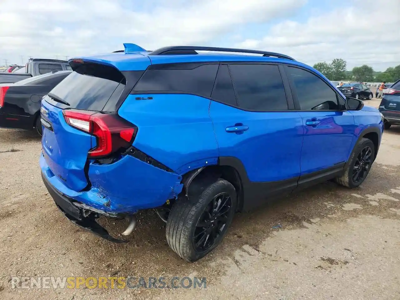 3 Photograph of a damaged car 3GKALTEG8RL248861 GMC TERRAIN 2024