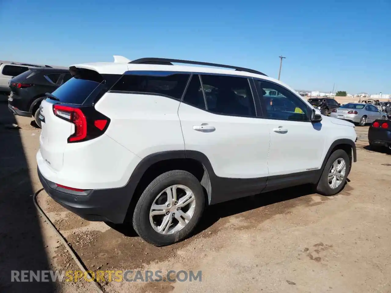 3 Photograph of a damaged car 3GKALTEG8RL258192 GMC TERRAIN 2024