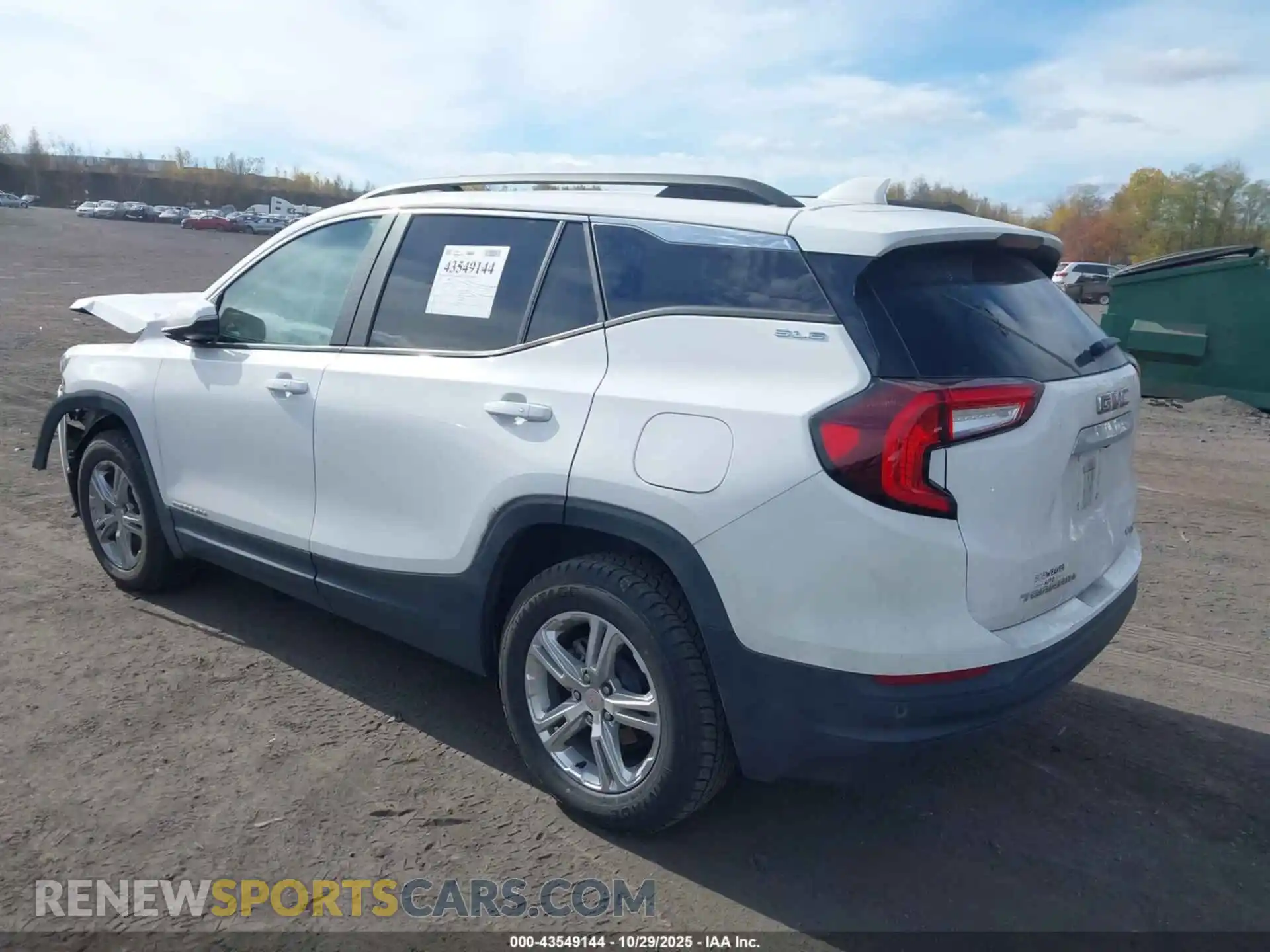 3 Photograph of a damaged car 3GKALTEG8RL258368 GMC TERRAIN 2024